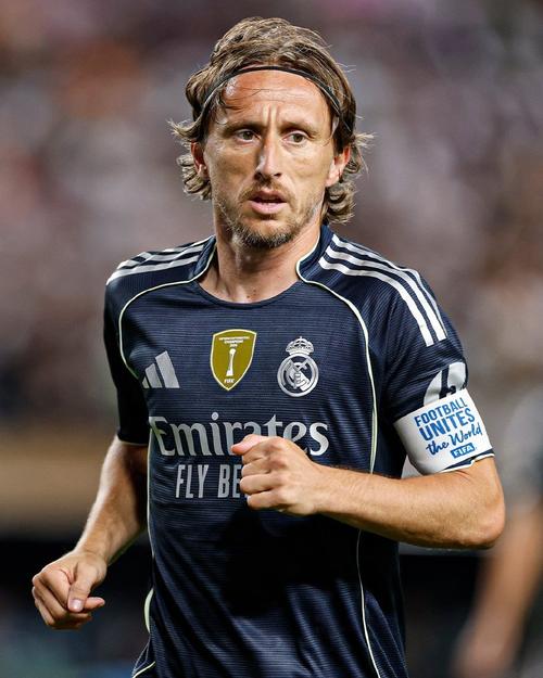 对手简直被打自闭